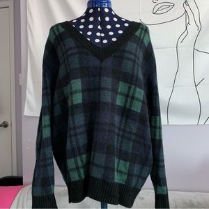 AMERICAN EAGLE Knit V-Neck Sweater